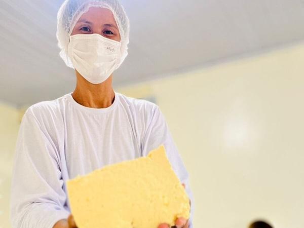 Sorriso: Produtora rural se destaca por qualidade na produção de queijos